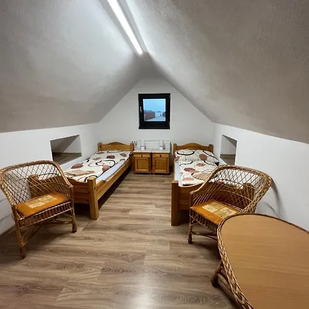 Apartman Privát U Zdenky Turdossin